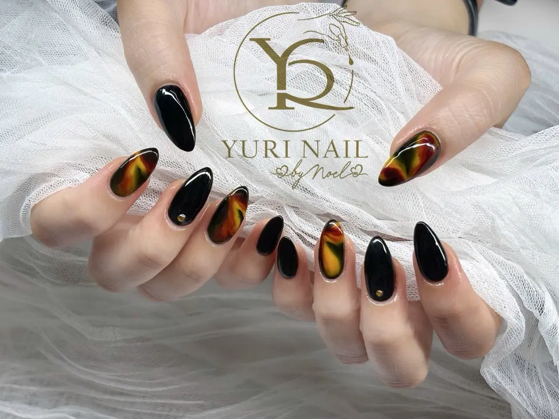 ネイル チークネイル フットネイル フレンチネイル グラデーション キラキラネイル ハンドネイル フットネイル ハンドケア YURI Nail Funabashiのネイルデザイン