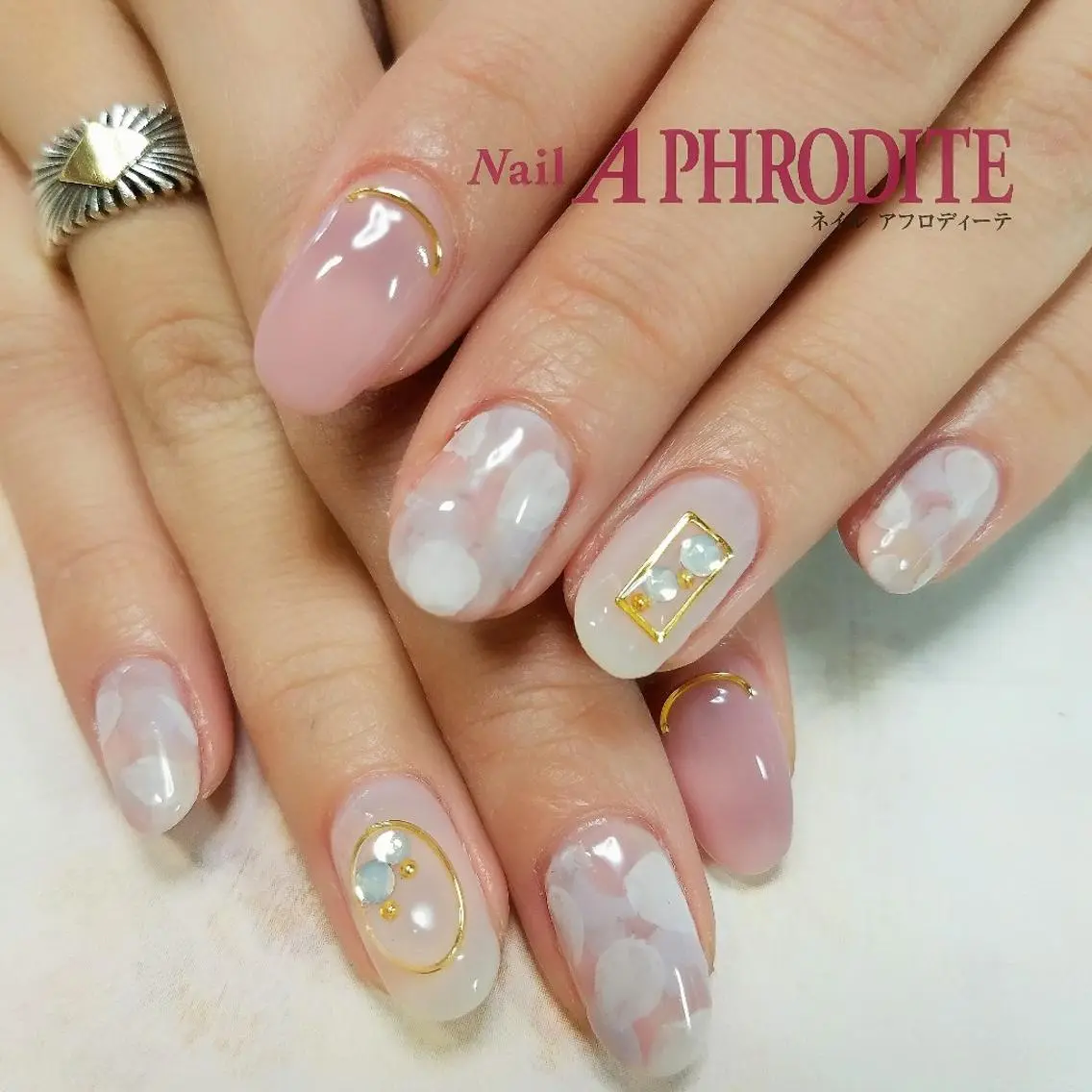 ネイル Nail Aphroditeのネイルデザイン
