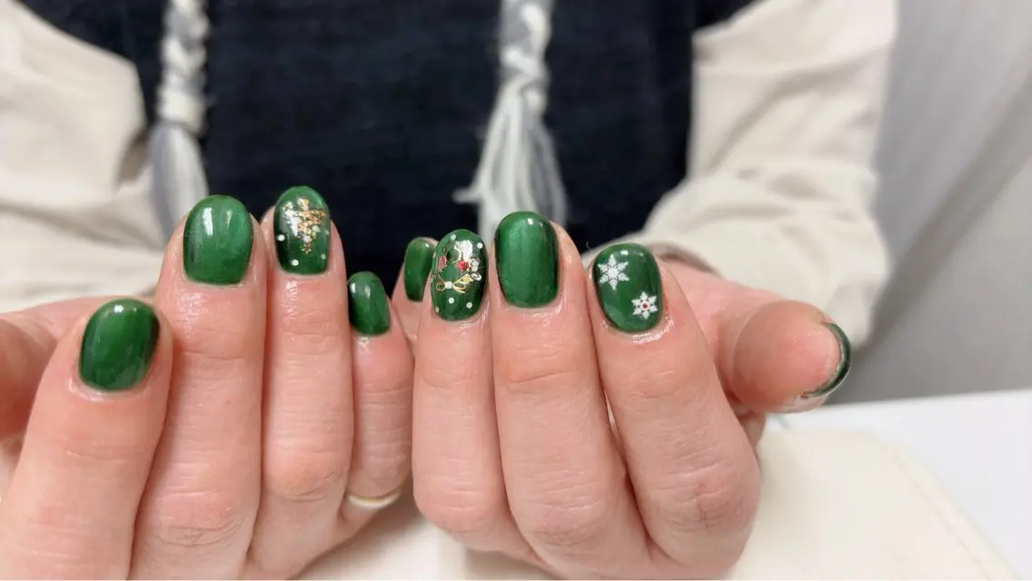 ネイル ハンドネイル mano nella manoのネイルデザイン