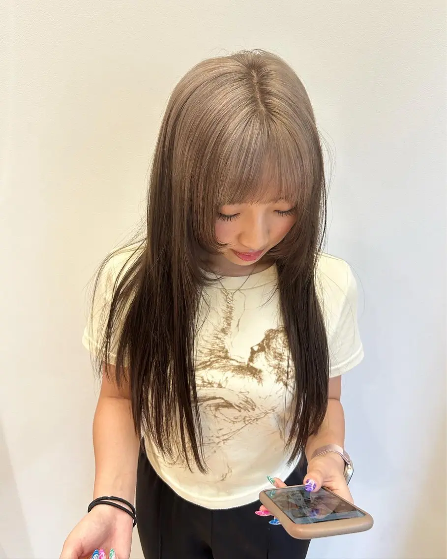☪️ブリーチデザインカラー➕カット☪️周りと差をつけるトレンドデザインカラーの写真
