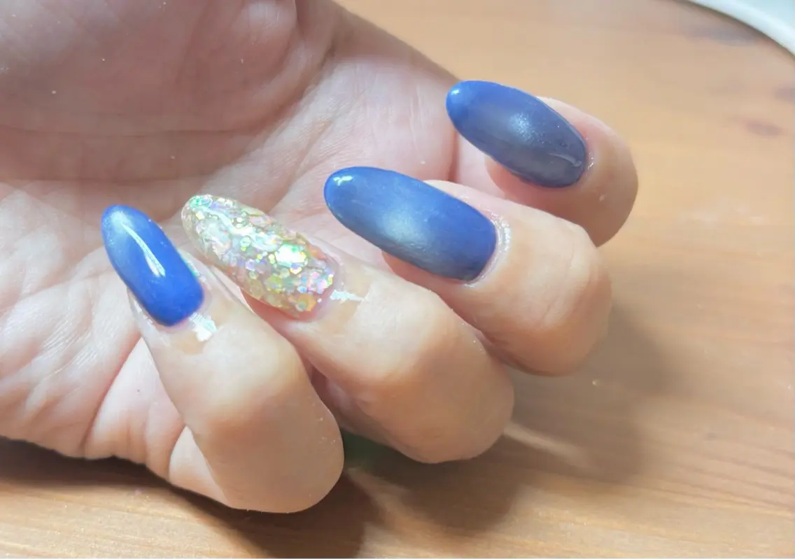 ネイル ゴールド ネイビー Lino nailのネイルデザイン
