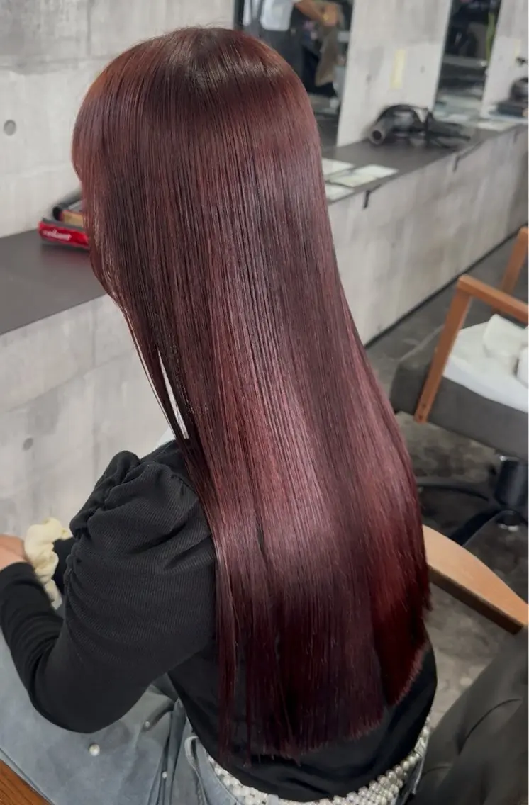ロング カラー 五味 亜有里のヘアスタイル