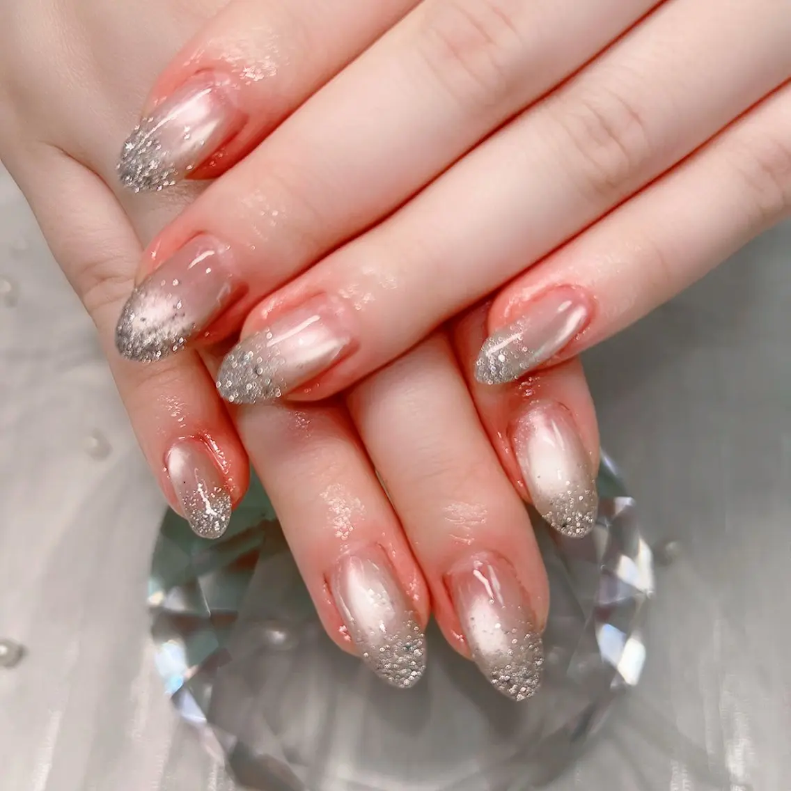 ネイル アートネイル ジェルネイル グラデーション キラキラネイル ラメ(グリッター) ハンドネイル Cute Tips nailのネイルデザイン