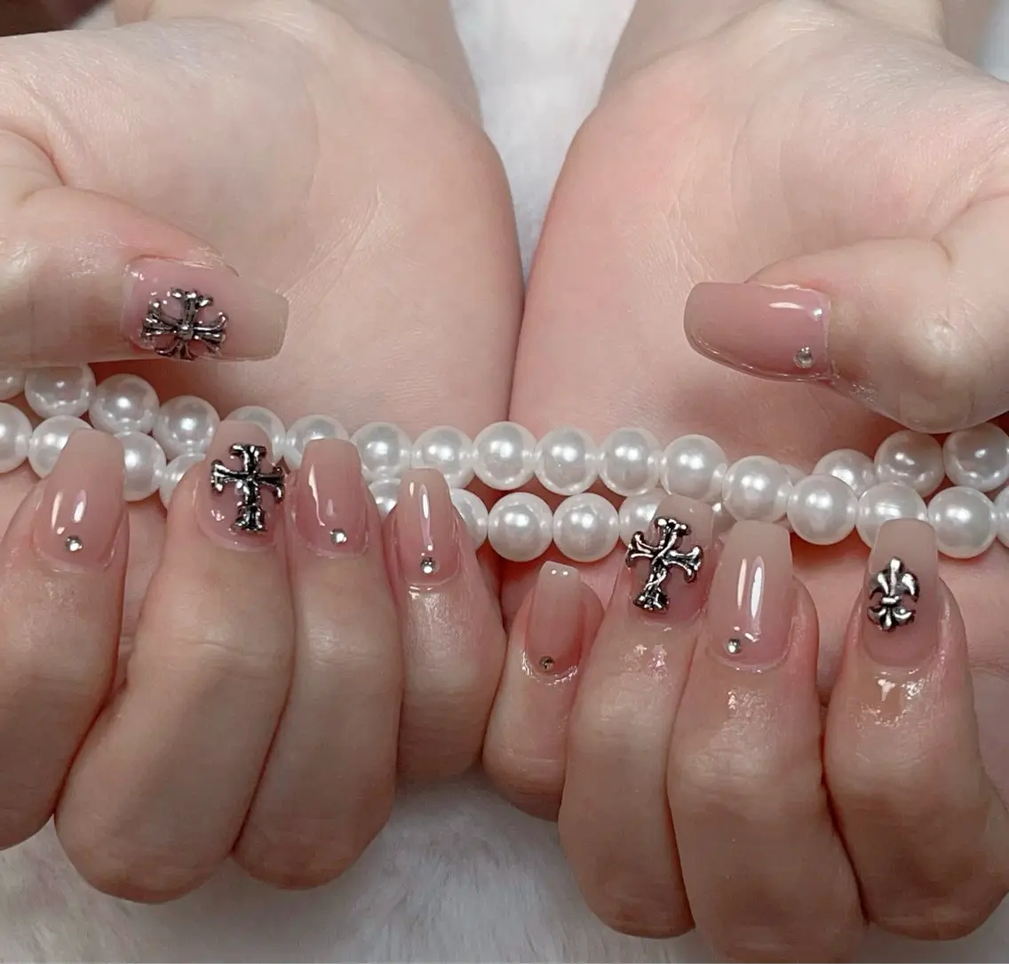 ネイル 持ち重視 B•U Nail大宮のネイルデザイン