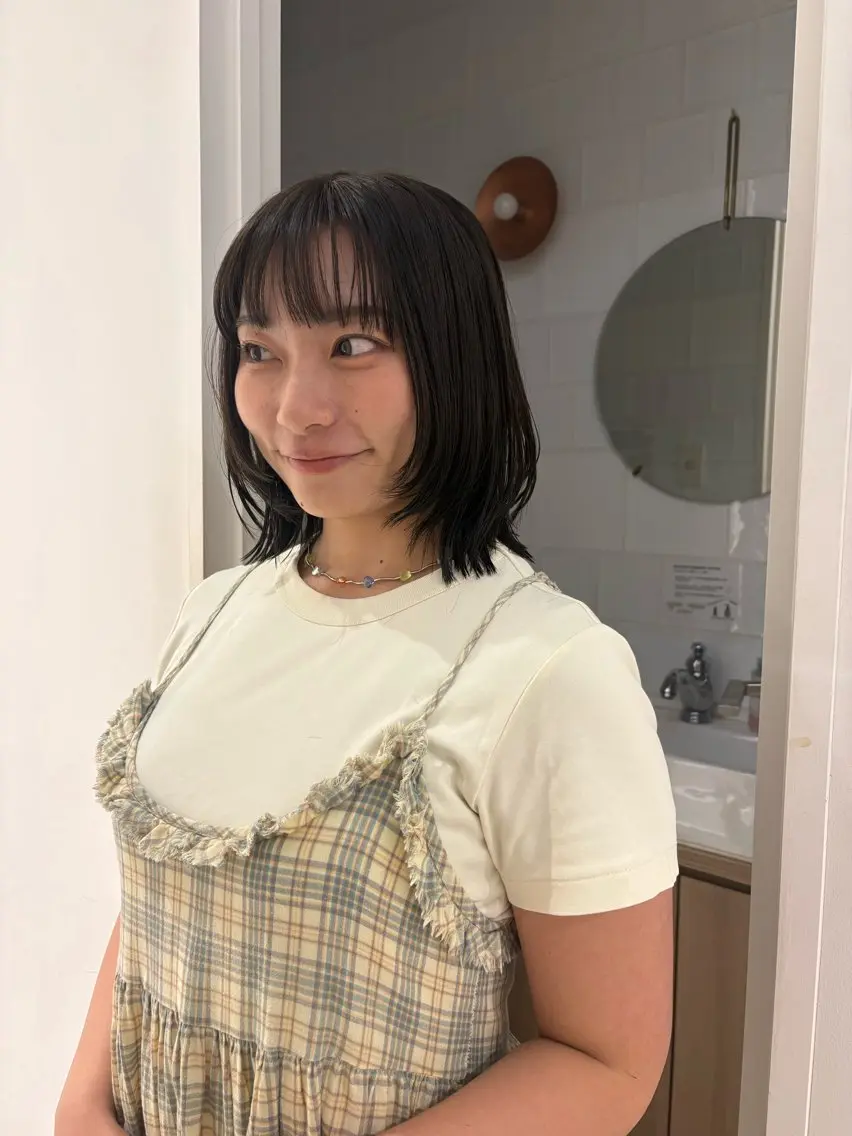 ミディアム ボブ 顔まわりレイヤー 顔周りカット レイヤーカット カット ヘアカラー 天王寺美容室/ アヤカのヘアスタイル