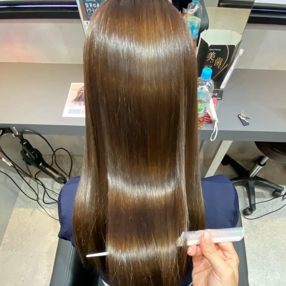 ロング 白井 音羽のヘアスタイル
