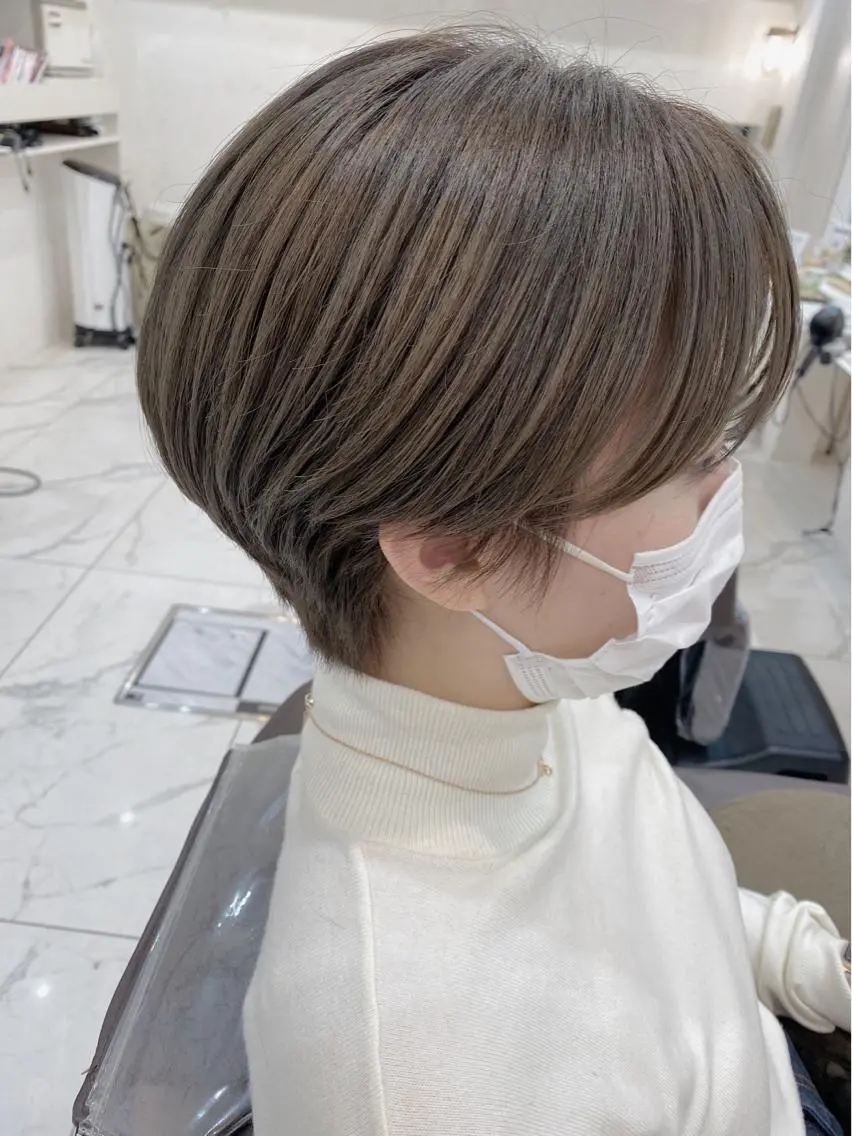 シンプルに✂️ カット+カラー+トリートメント💇♀️ ¥7700の写真