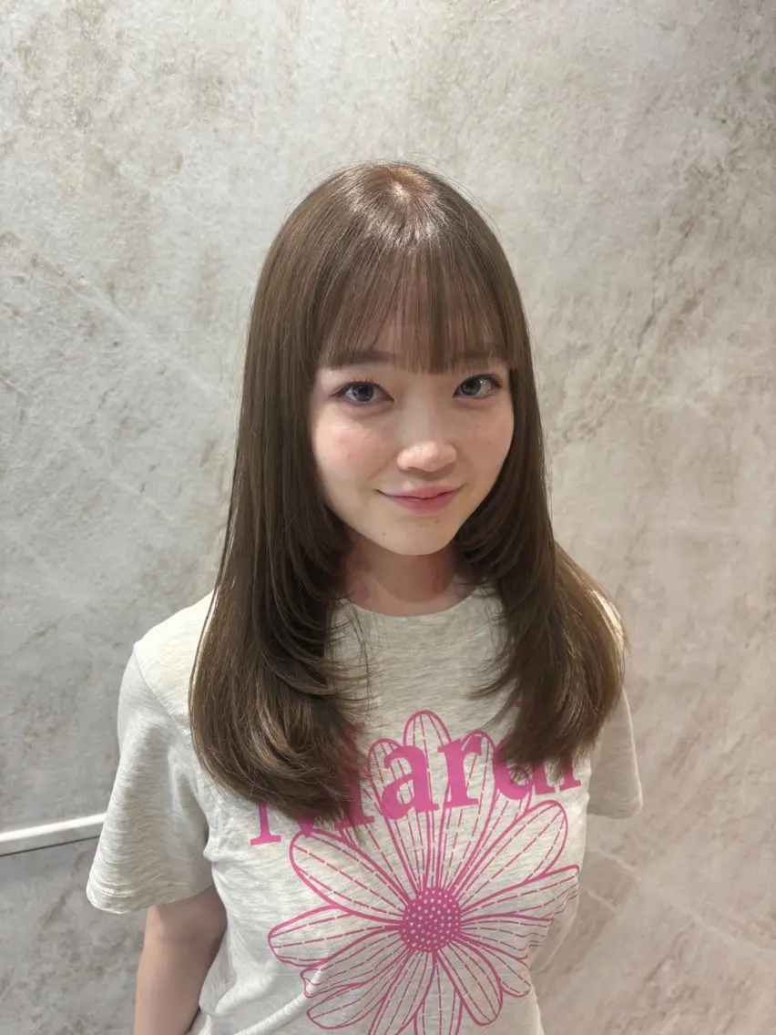 セミロング カラー ベージュカラー ブラウンカラー 透明感カラー マロンブラウン オリーブベージュ ヘアカラー トリートメント 顔周りレイヤーカット /髪質改善/ゆう🤍のヘアスタイル
