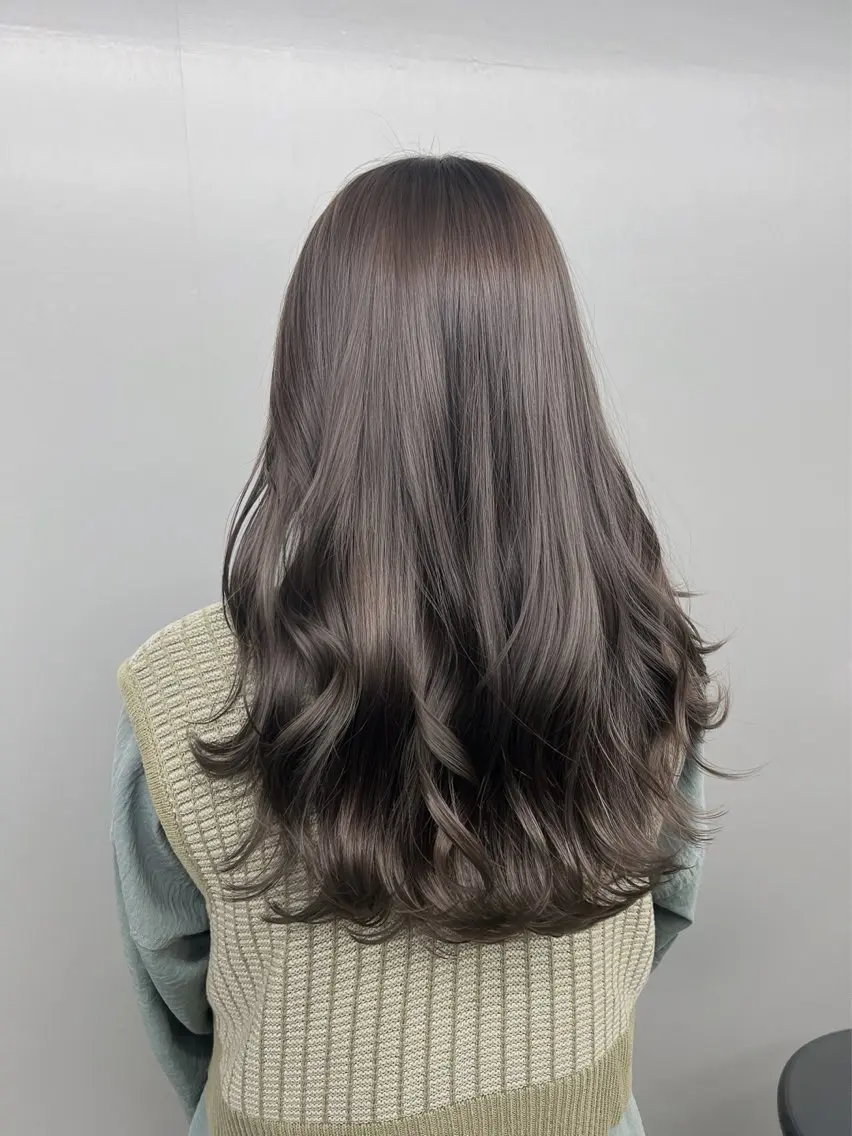 カラー ヘアカラー トリートメント ヘッドスパ ヘアセット 透明感/グレージュ/ ベージュ/るな🪽のヘアスタイル