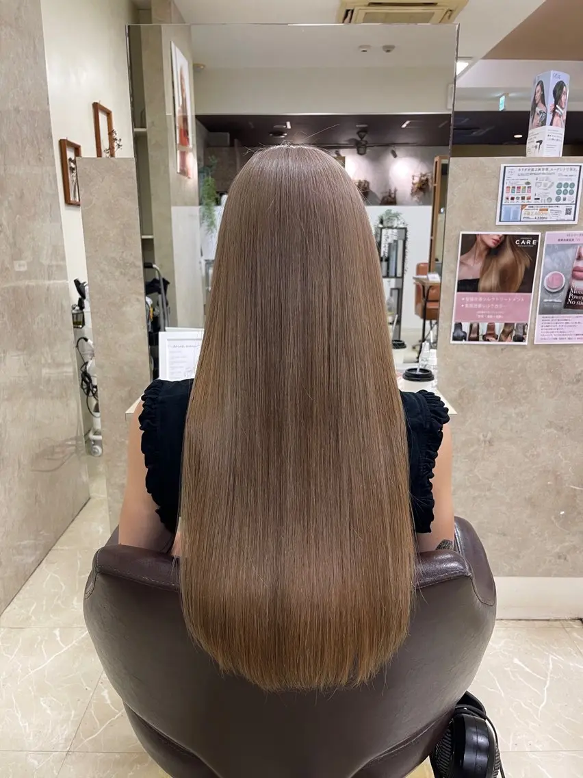 ロング カラー ブリーチ 髪質改善 縮毛・酸性ストレート 特化のヘアスタイル