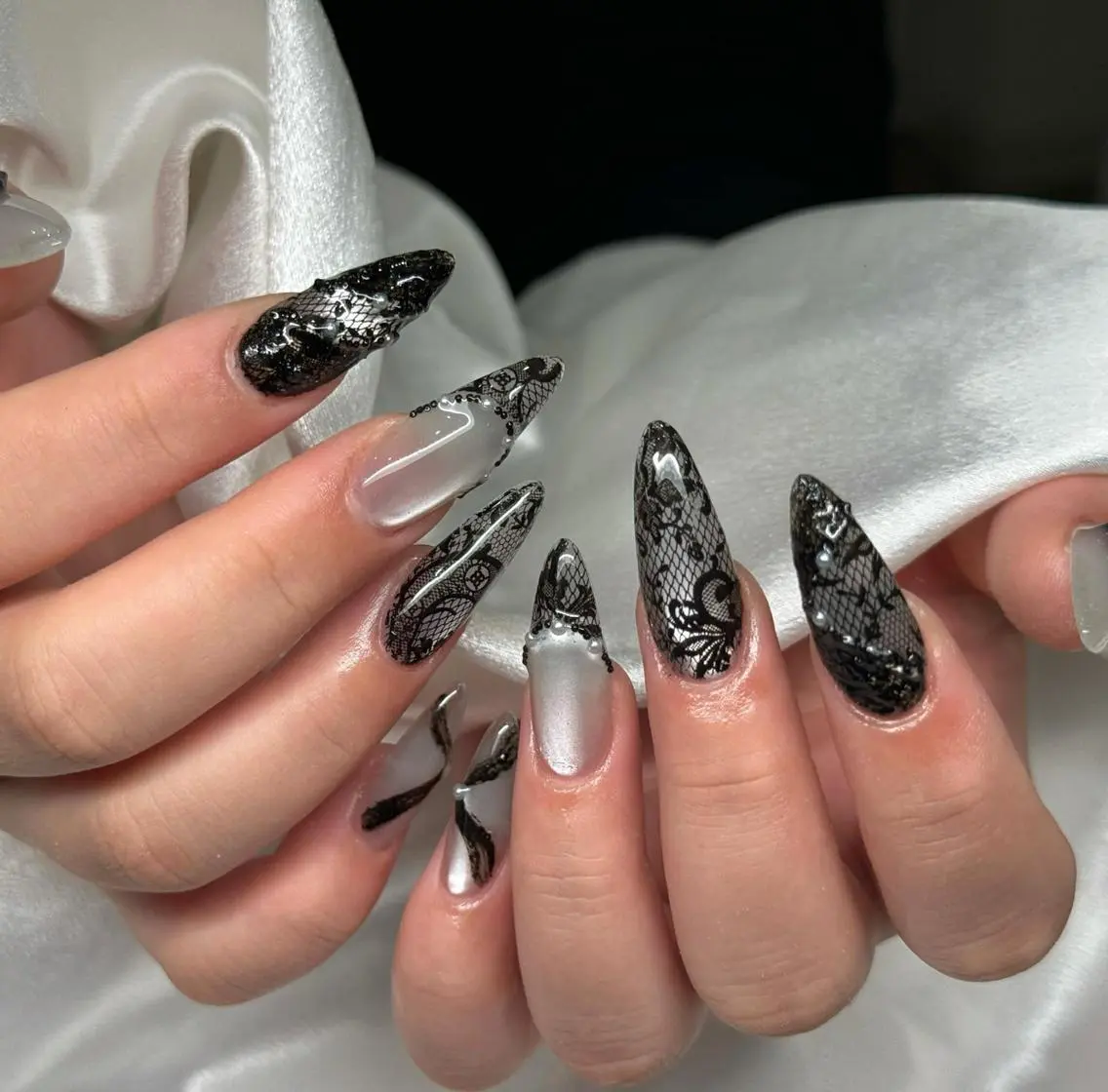 ネイル アートネイル オーロラネイル ブルー チークネイル フットネイル ハンドネイル NAILS168 大塚店のネイルデザイン