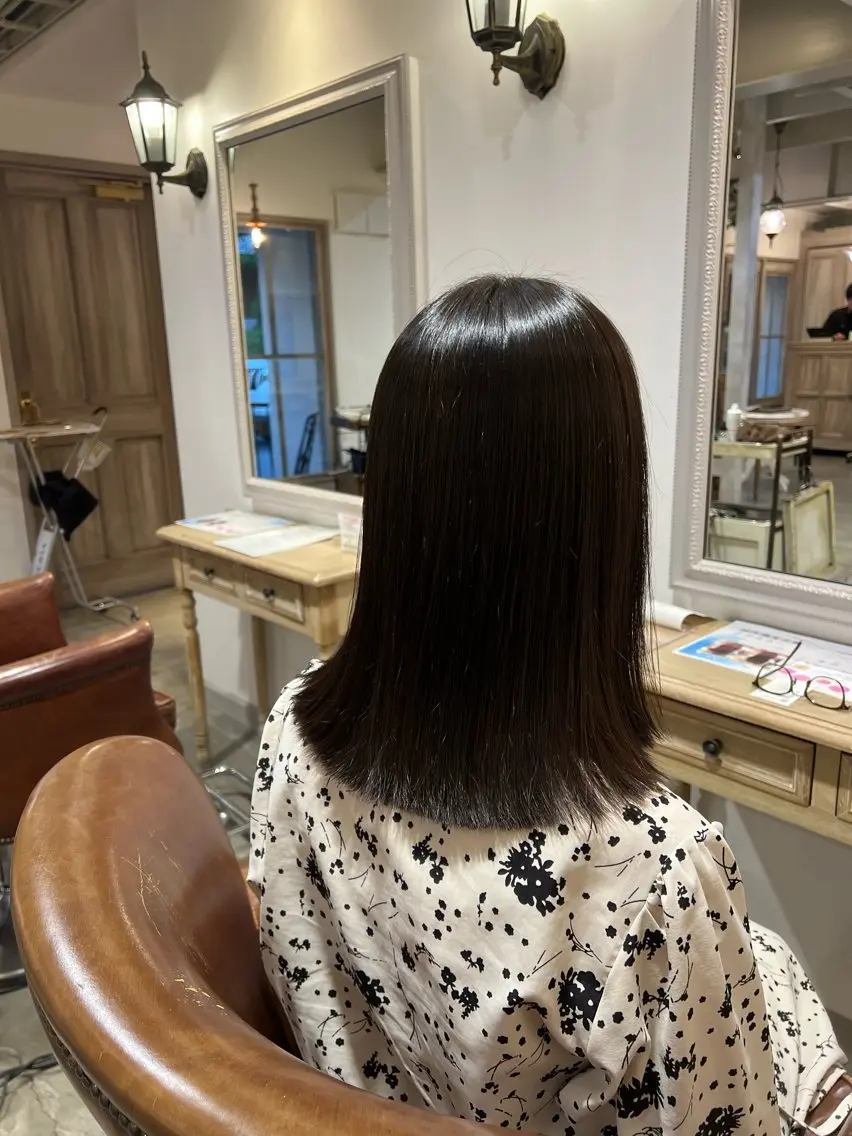 ミディアム カット トリートメント ひがし はるなのヘアスタイル