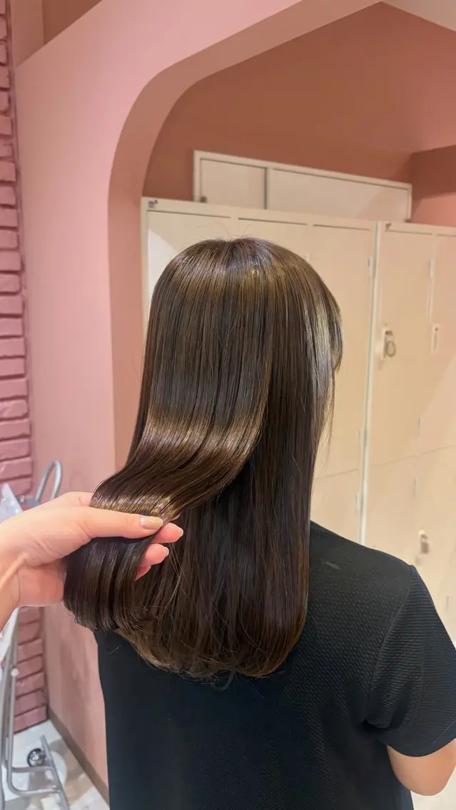 セミロング カラー カット ヘアカラー 聖菜/ hina /レイヤー/艶カラーのヘアスタイル