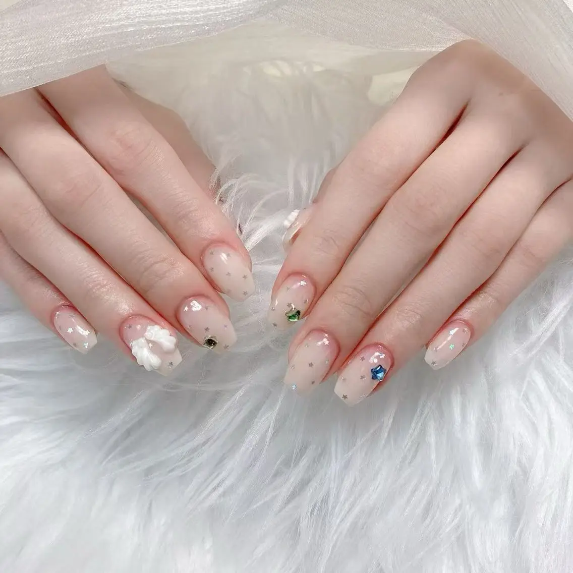 ネイル アニマル柄 チークネイル フラッシュネイル フットネイル フレンチネイル B·U Nail大宮 長さだし専門店のネイルデザイン