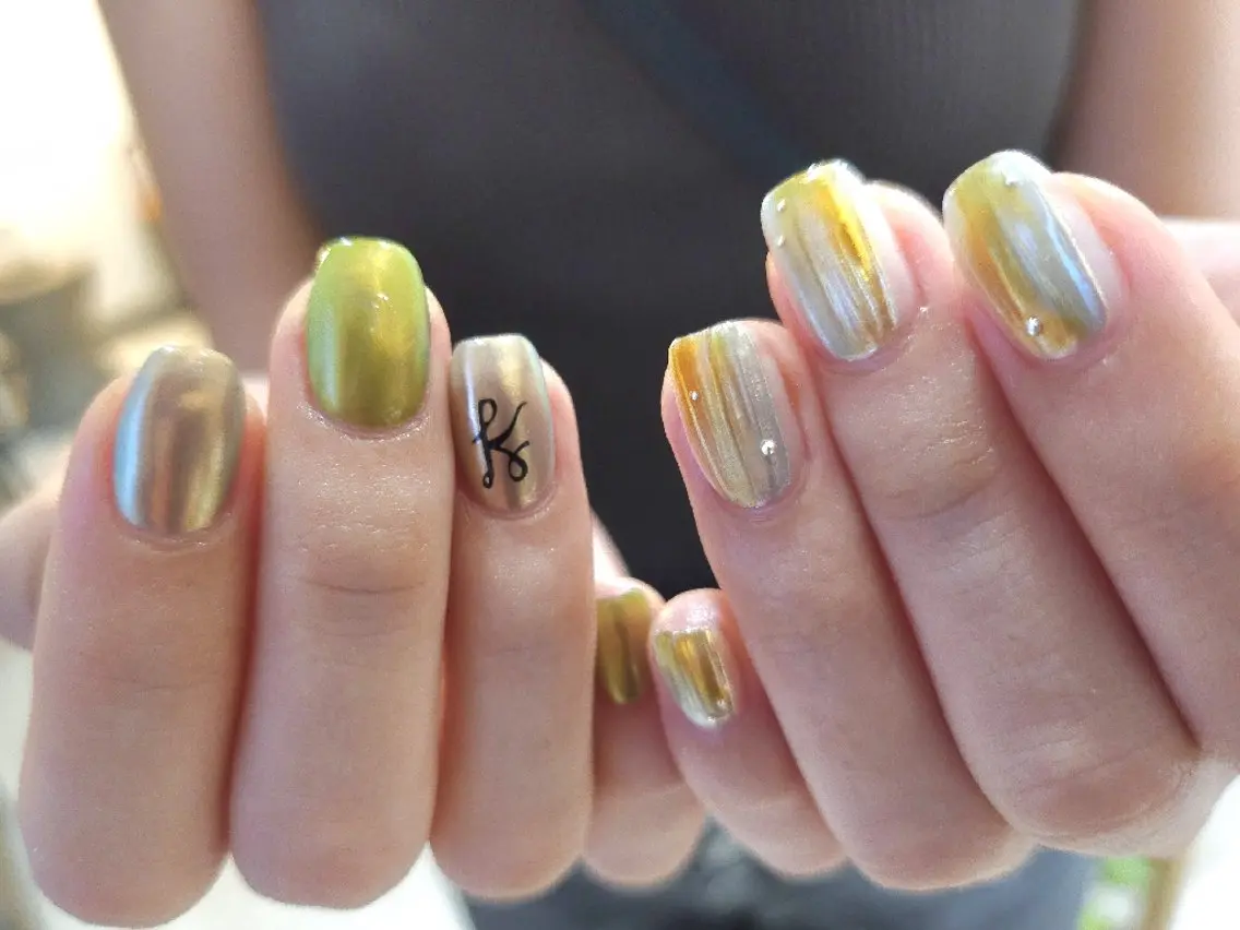 ネイル ジェルネイル 持ち込み ニュアンスネイル パラジェル puku nail 🌼kazu🌼のネイルデザイン
