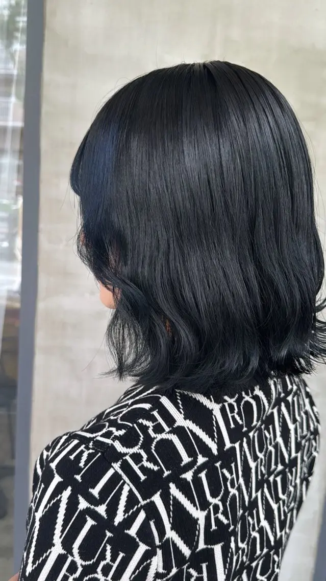 ショート カラー Mayuka 🩶のヘアスタイル