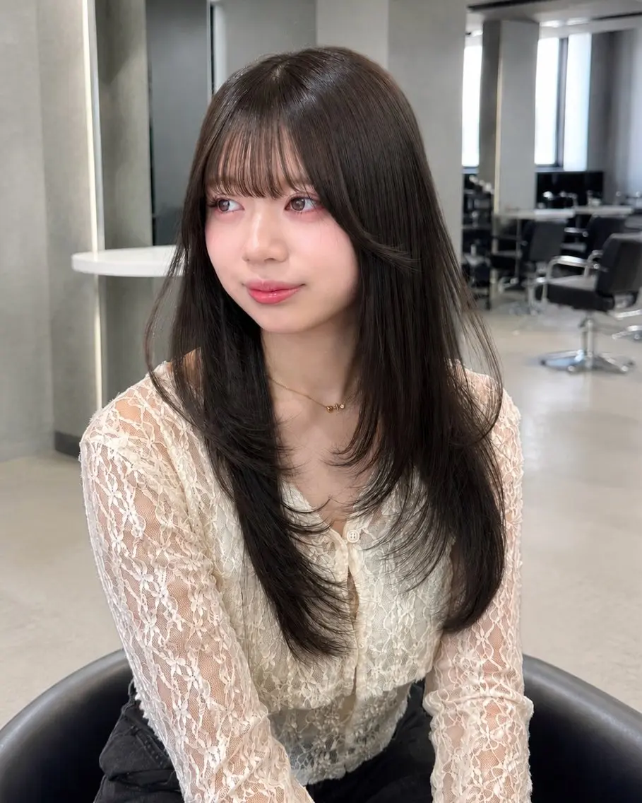 ミディアム カラー カット ヘアカラー トリートメント 新宿/顔周りカット/ レイヤー/がっきーのヘアスタイル