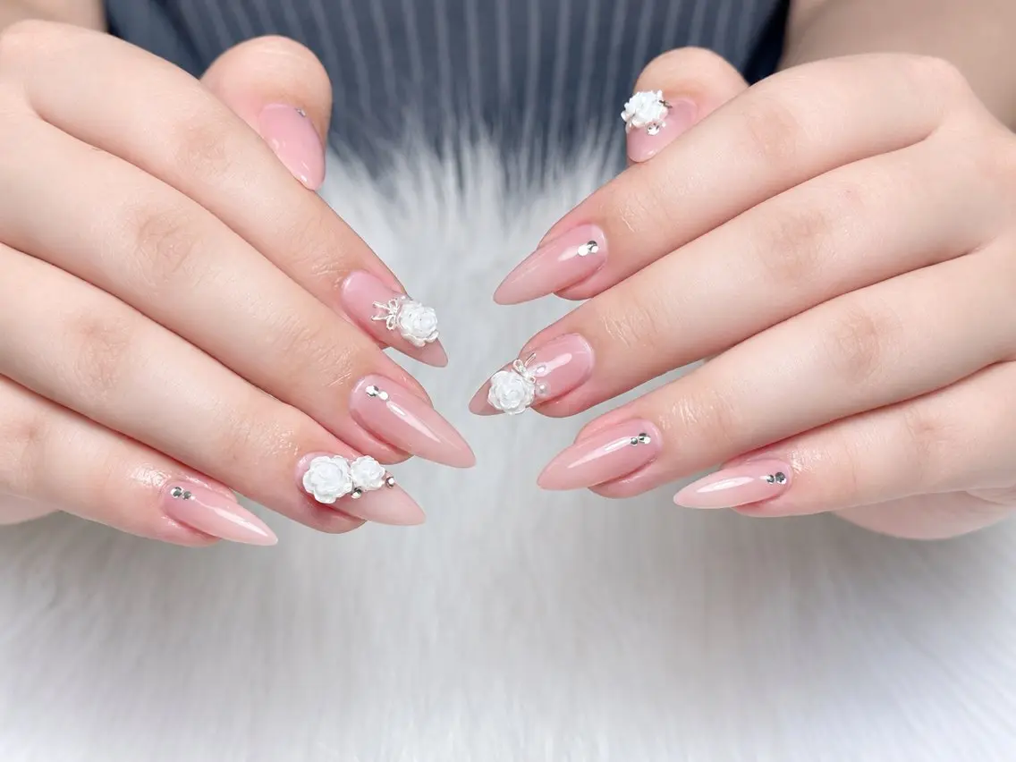 ネイル アートネイル ジェルネイル 韓国ネイル ニュアンスネイル シンプルネイル Anna Melia Nailのネイルデザイン