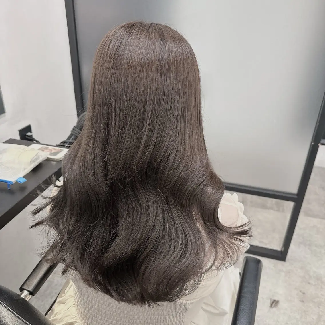 セミロング カラー ヘアアレンジ ヘアカラー トリートメント ダブルカラー｜ なおき｜池袋美容師のヘアスタイル