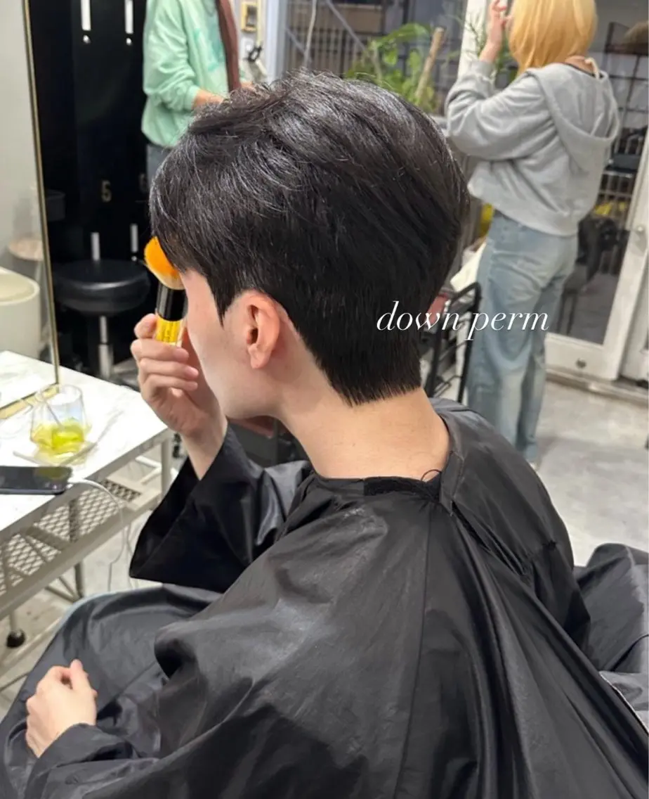 韓国本番ダウンパーマ🇰🇷メンズカット✂️+カルマパーマorワンカラー✨(どちらか1つ選べます)+トリートメントの写真