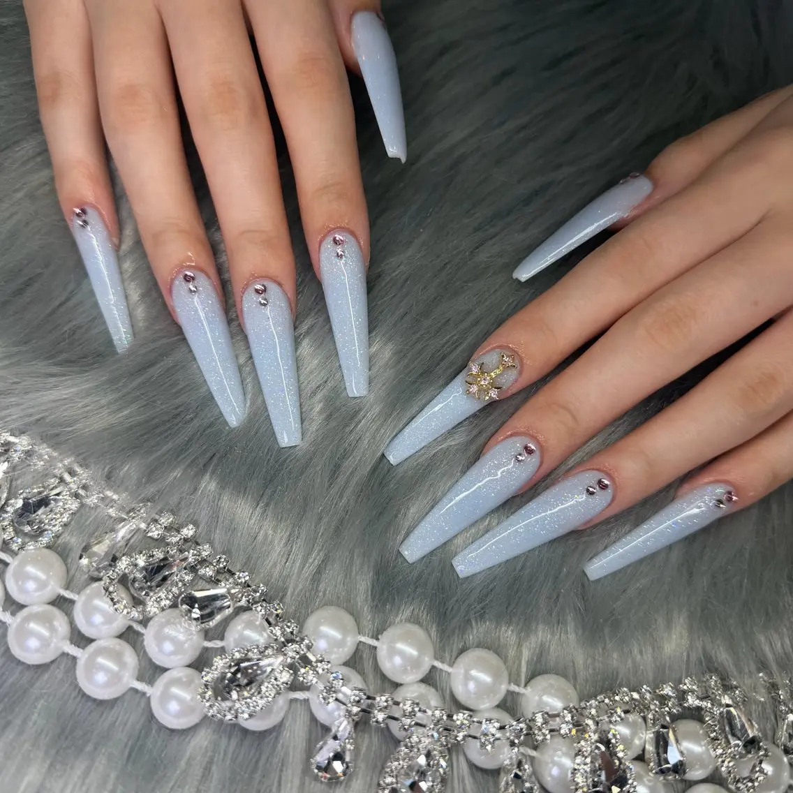 ネイル フレンチネイル ジェルネイル 韓国ネイル ロングネイル マグネットネイル ハンドネイル Nail Salon Growのネイルデザイン