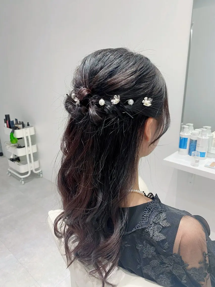 ヘアアレンジ ヘアセット 清川 椿咲のネイルデザイン