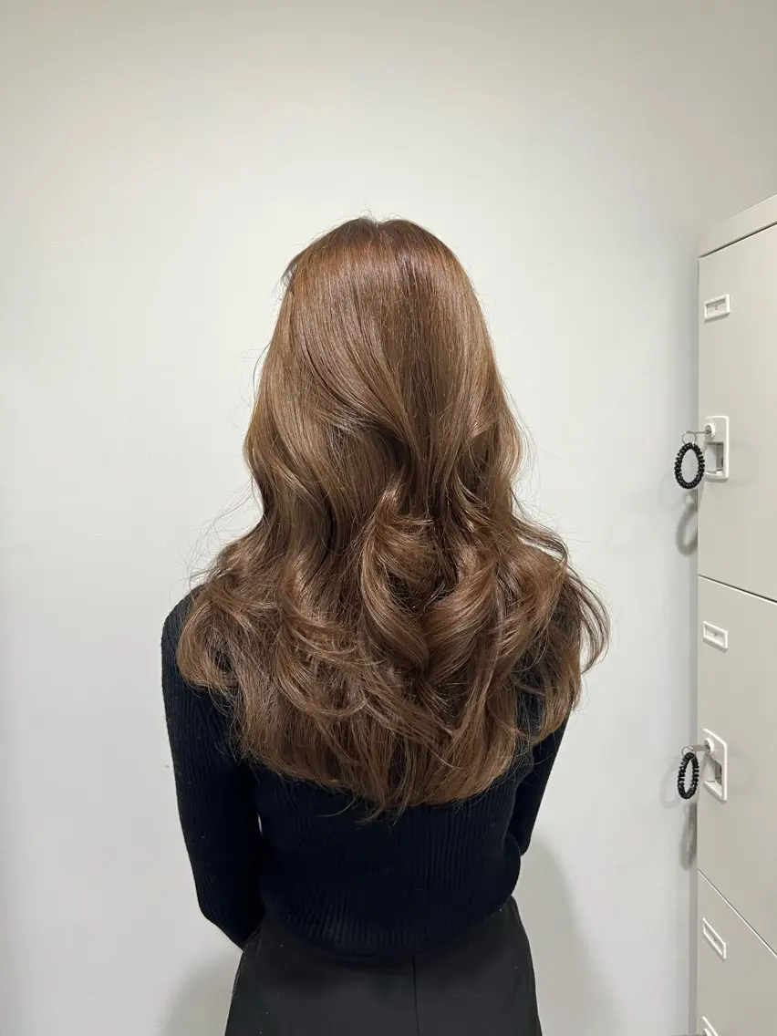 ロング カラー カット ヘアカラー 透明感ベージュ/ 久保大和のヘアスタイル
