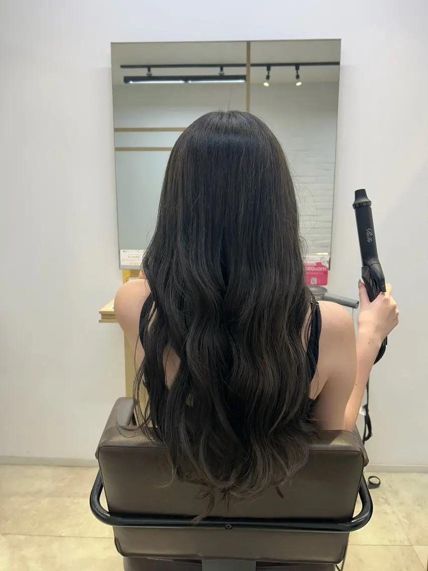 ロング カット ヘアカラー トリートメント 盛れるhair⟡.· 石川梨央のヘアスタイル