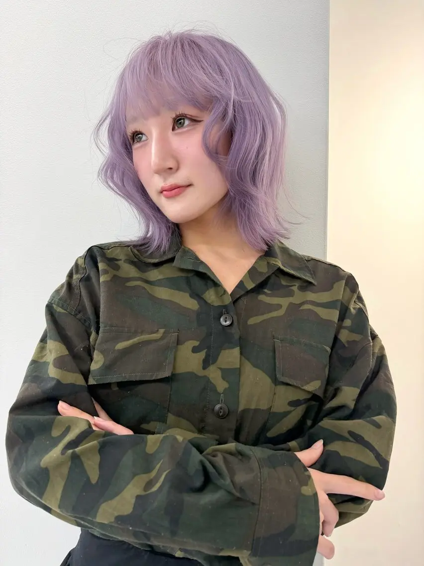 ミディアム カラー ベージュカラー ブリーチ ケアブリーチ デザインカラー ダブルカラー ヘアカラー トリートメント TATSUハイトーン ミルクティーベージュのヘアスタイル