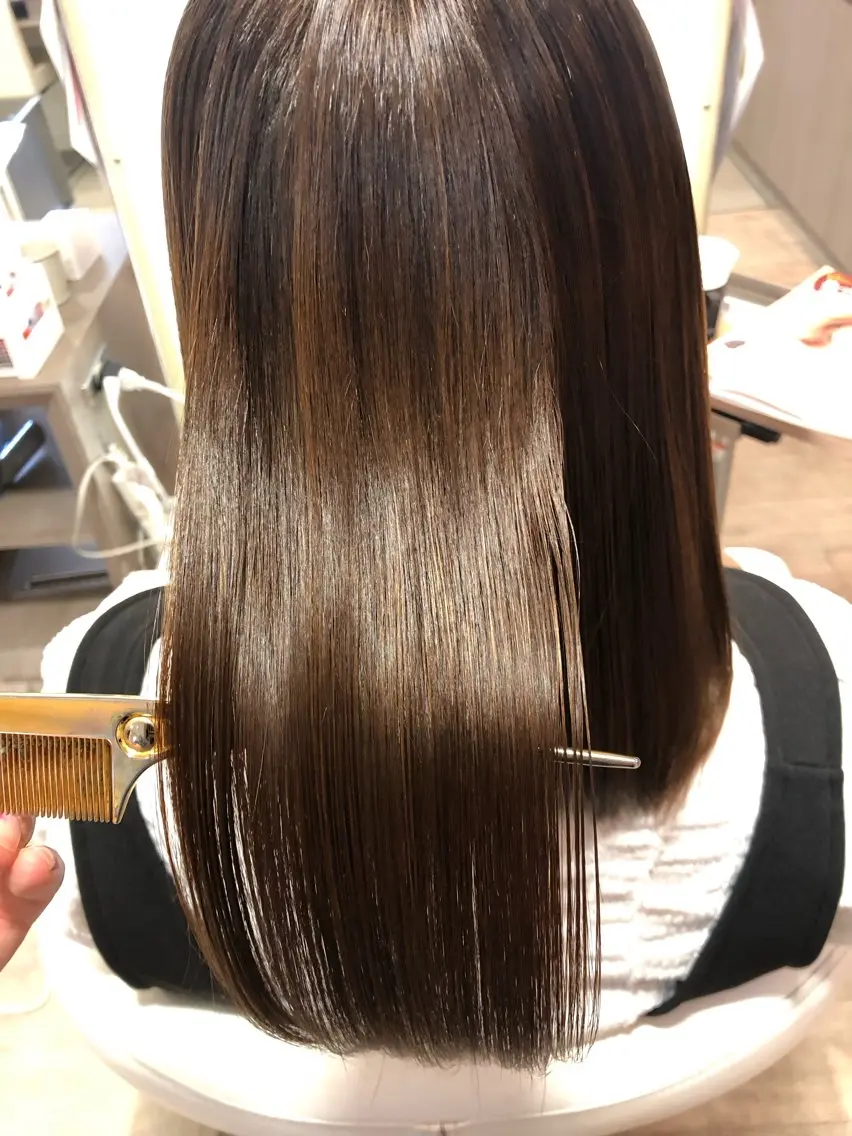 ロング 髪質改善 カット ヘアカラー トリートメント 門田 恭弥のヘアスタイル