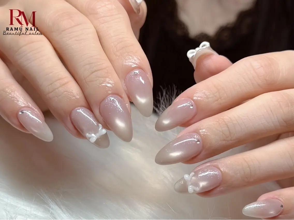ネイル キラキラネイル ラメ(グリッター) マグネットネイル ミラーネイル ピンク ハンドネイル RAMU Nail 恵比寿店のネイルデザイン