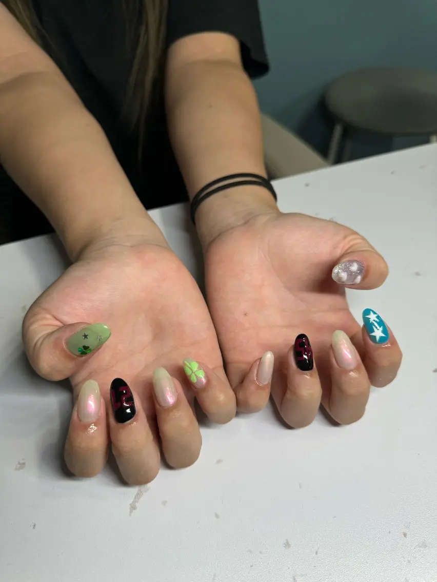 ネイル ハンドネイル IROHA NAIL 北村菜帆のネイルデザイン