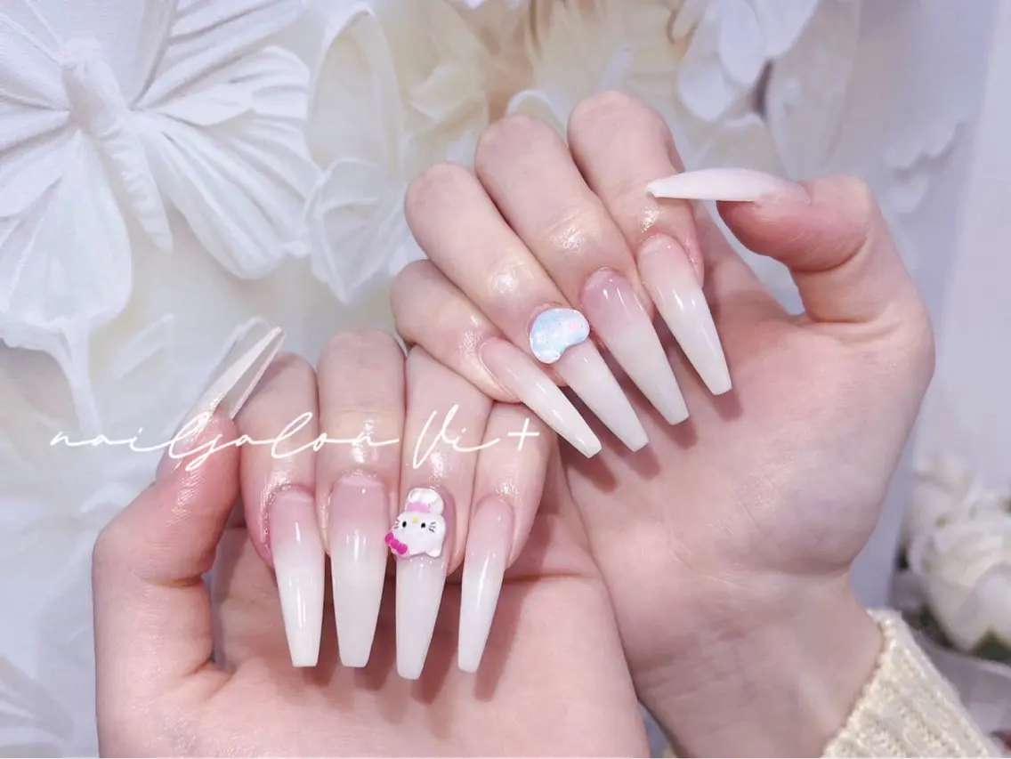 ネイル ハンドネイル ✨Nailsalon Vi+✨のネイルデザイン