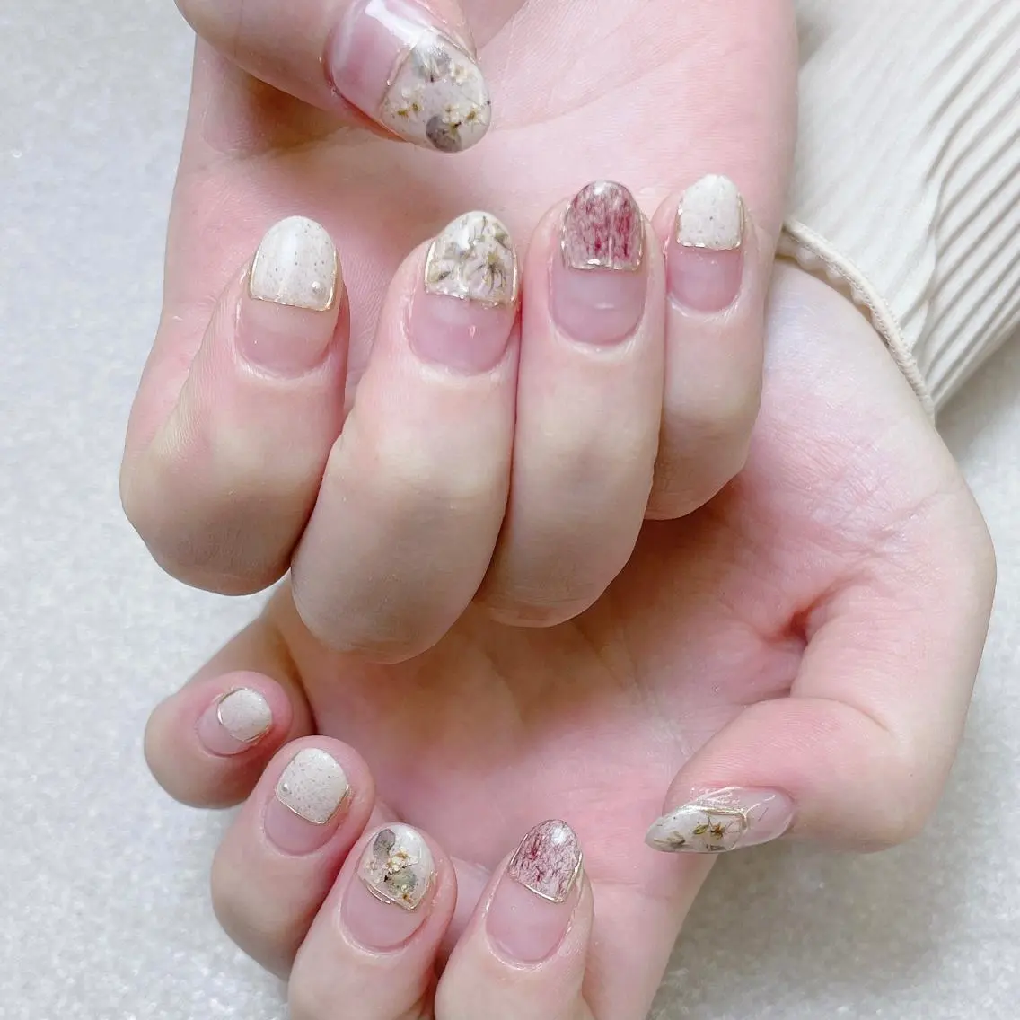 ネイル アートネイル 長さ出し ニュアンスネイル スカルプネイル ハンドネイル A85G ayakoのネイルデザイン
