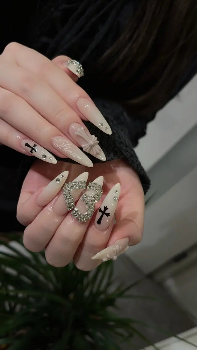 ネイル ハンドネイル SHE Nailのネイルデザイン