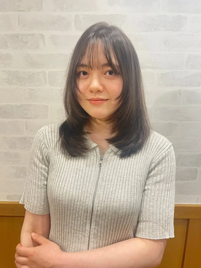 ミディアム lit. canonのヘアスタイル
