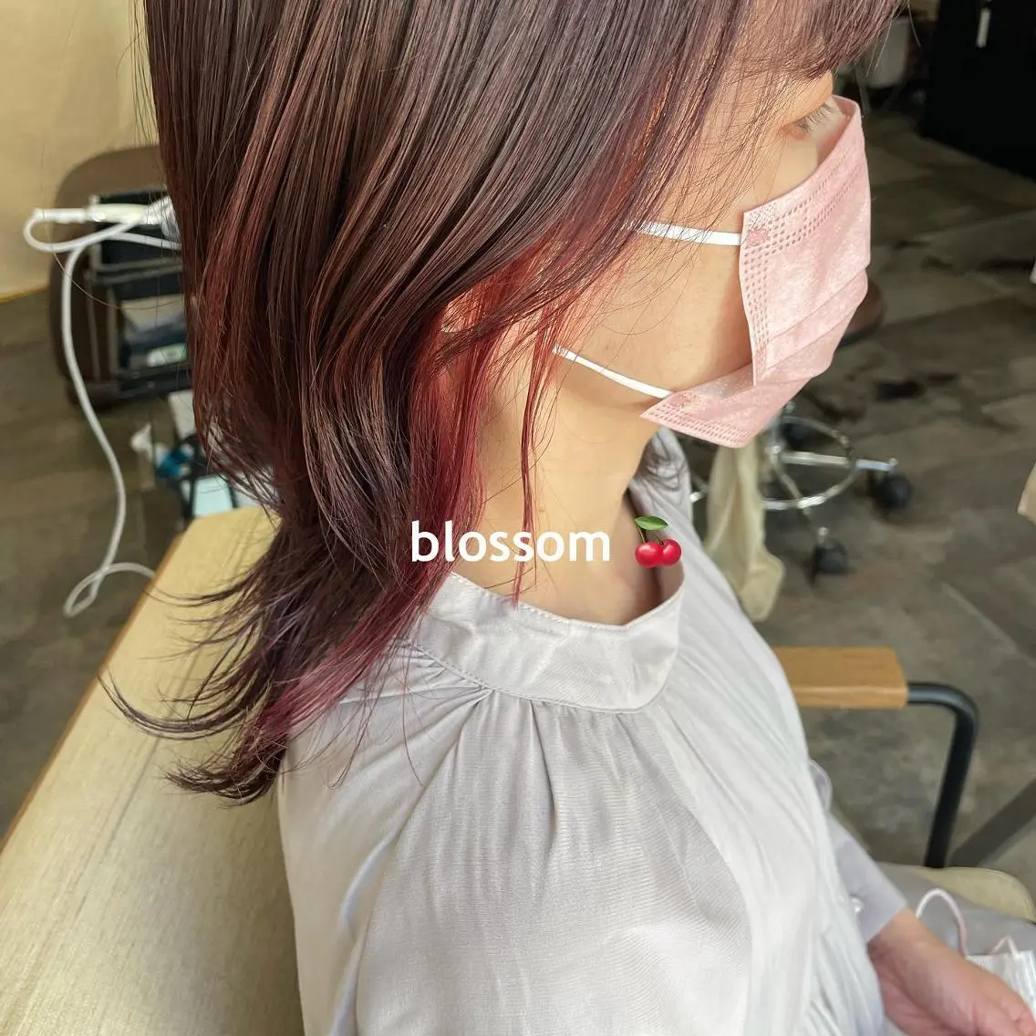 ミディアム カラー ブラウンカラー ピンクカラー ピンクブラウン 吉村 夏椰のヘアスタイル
