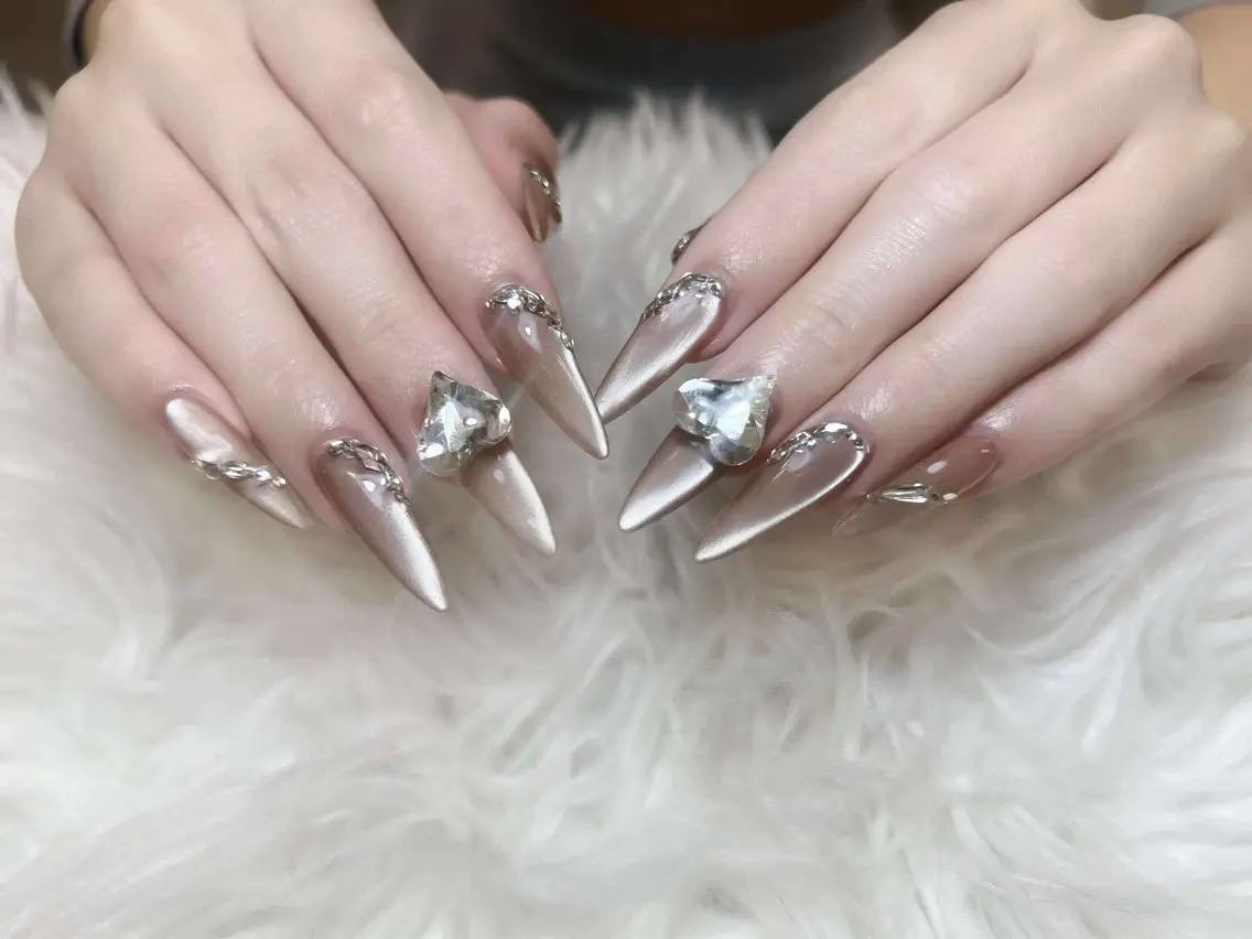 ネイル ハンドネイル ANH NAIL ゴテゴテ専門店💎のネイルデザイン