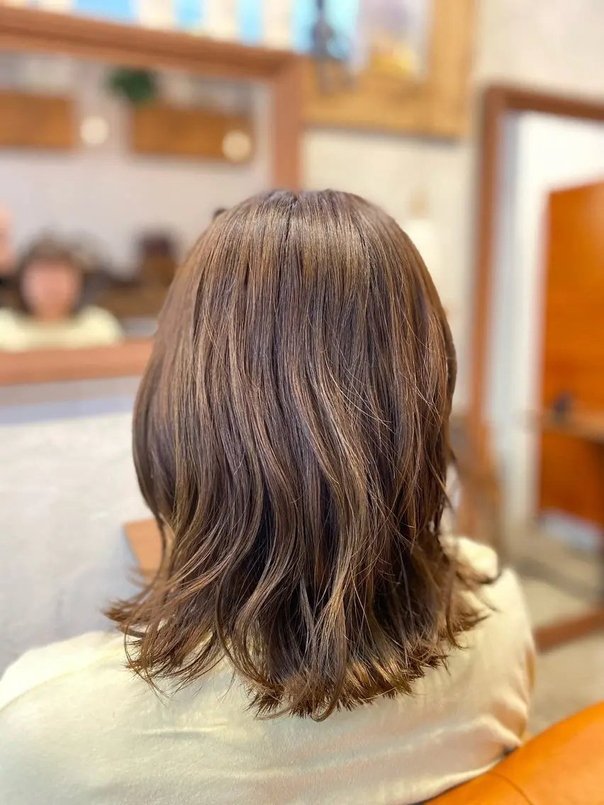 セミロング カラー 木宮 美緒のヘアスタイル