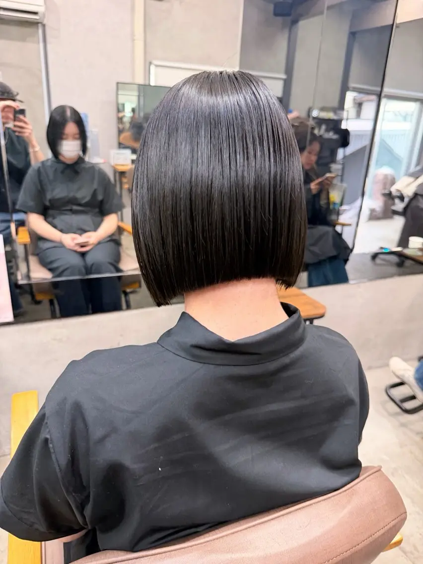 ミディアム カラー ボブ カット トリートメント AiM 大名　似合わせカットのヘアスタイル
