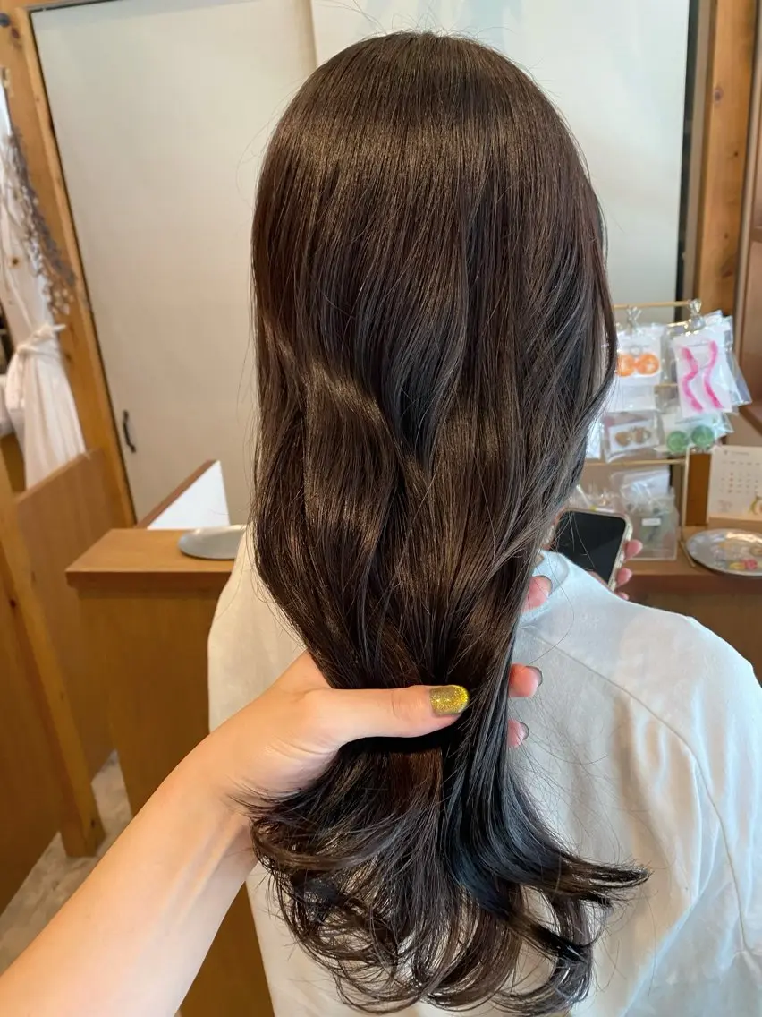 ロング カラー カット ヘアカラー トリートメント ENIF ヤマグチアツコのヘアスタイル