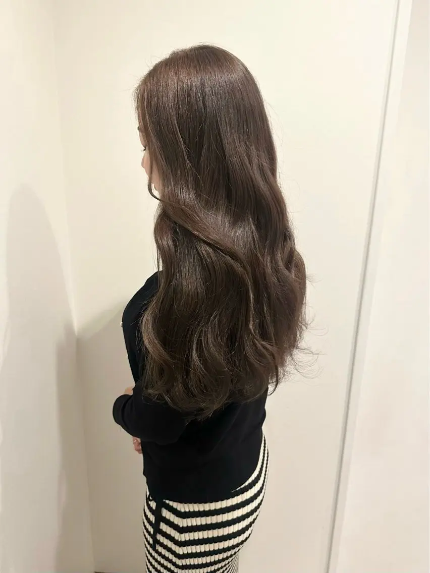 ロング カラー ヘアアレンジ ヘアカラー トリートメント Himawari♡ 柔らかいカラーのヘアスタイル