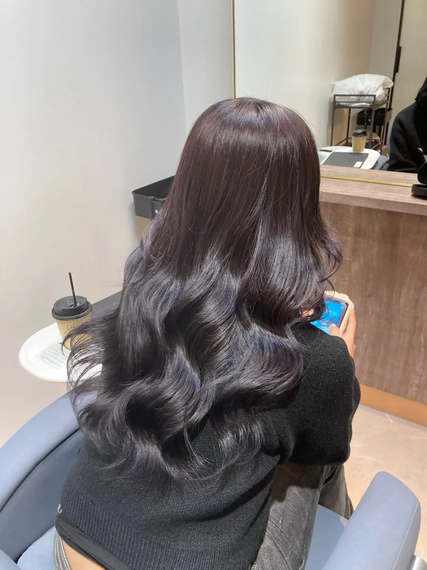 ロング カラー ブリーチ ラベンダーカラー ブリーチなしカラー ヘアカラー ピンクカラー🎀 米津 美佑のヘアスタイル