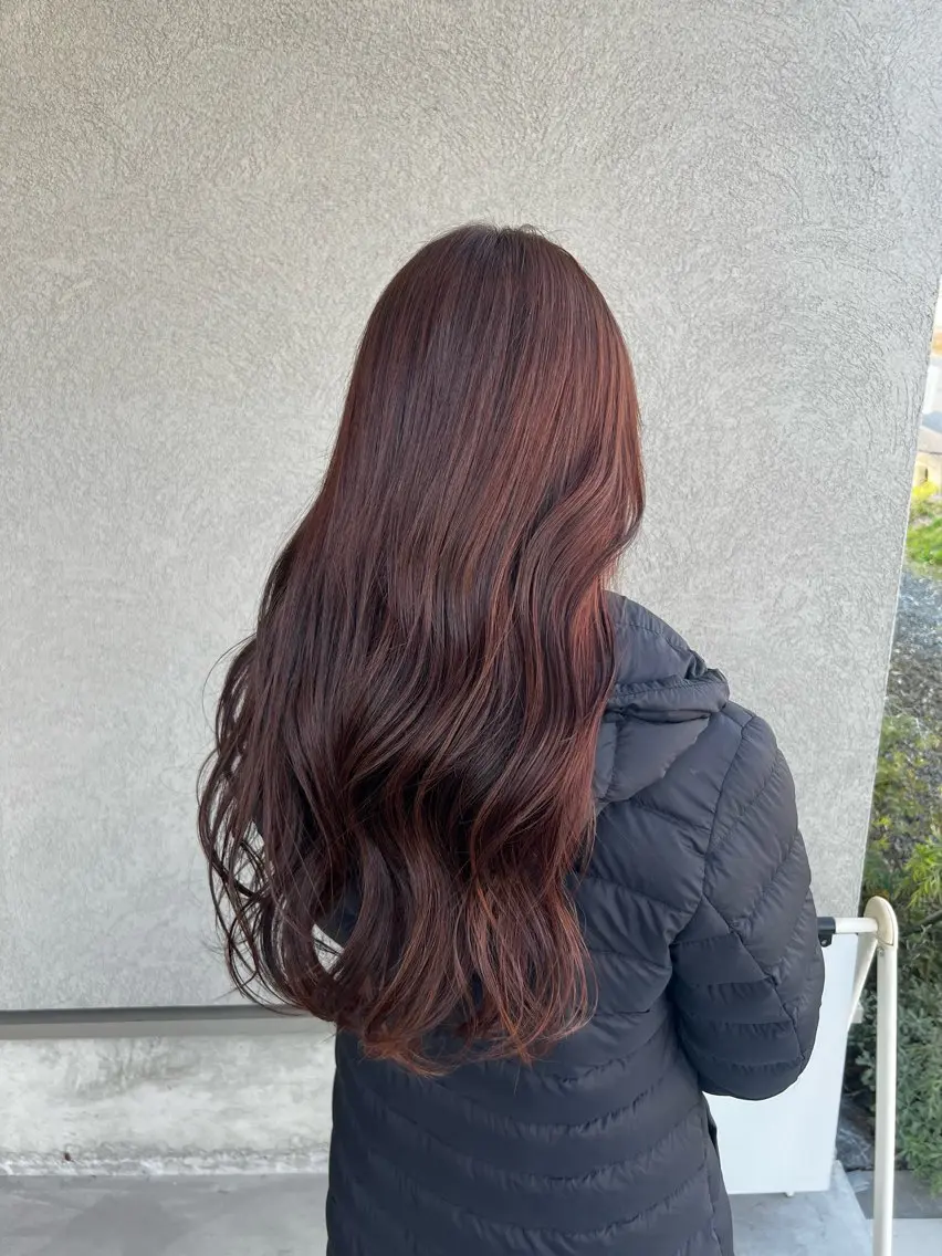 ロング カラー ブラウンカラー ピンクカラー ピンクブラウン 浅岡 みちるのヘアスタイル
