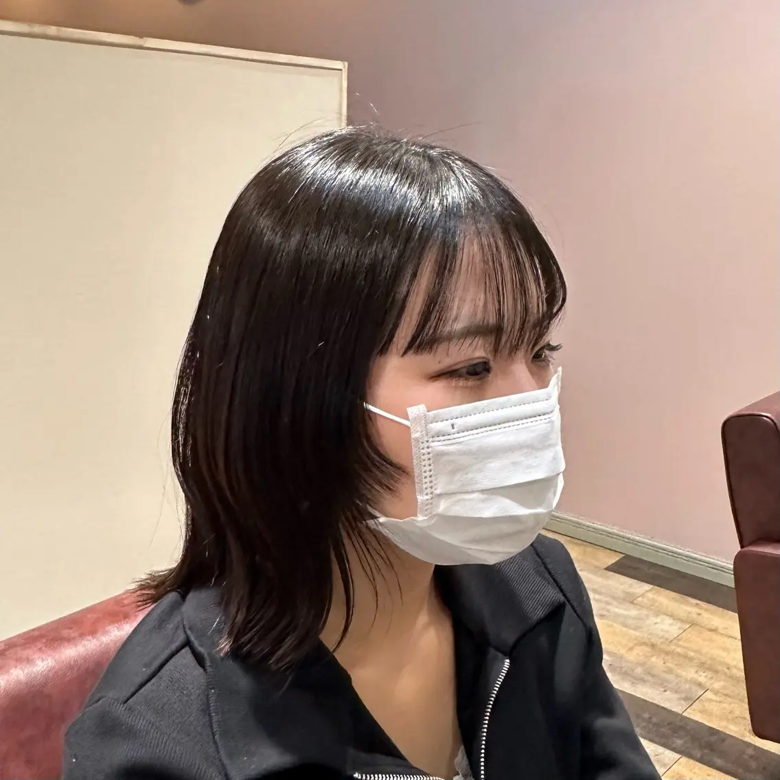 ミディアム カラー 顔まわりレイヤー 顔周りカット レイヤーカット カット ヘアカラー トリートメント 柔らかいbeige ¦韓国¦🩰マユ🩰のヘアスタイル