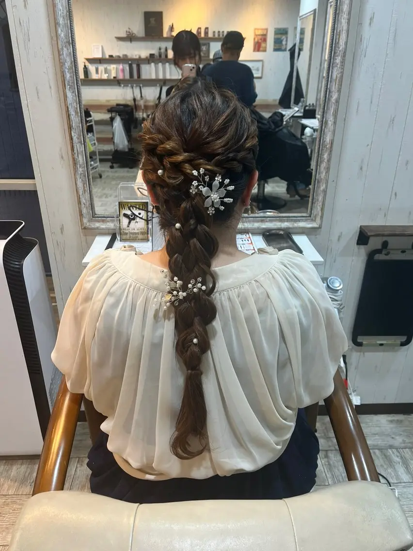 ロング ヘアセット キンサダ ワンリダのヘアスタイル
