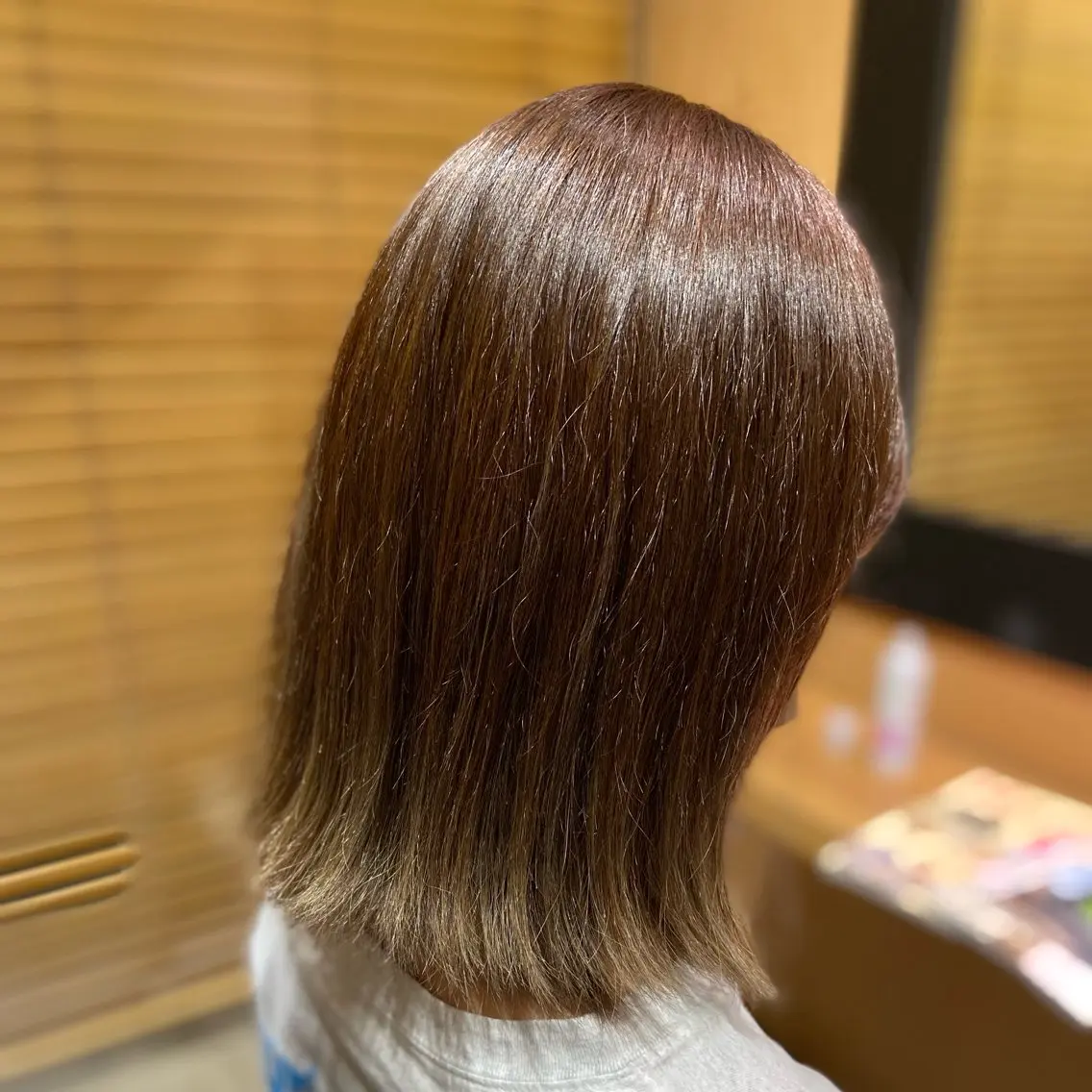 ミディアム カラー ベージュカラー IWASHITA TAKESHIのヘアスタイル
