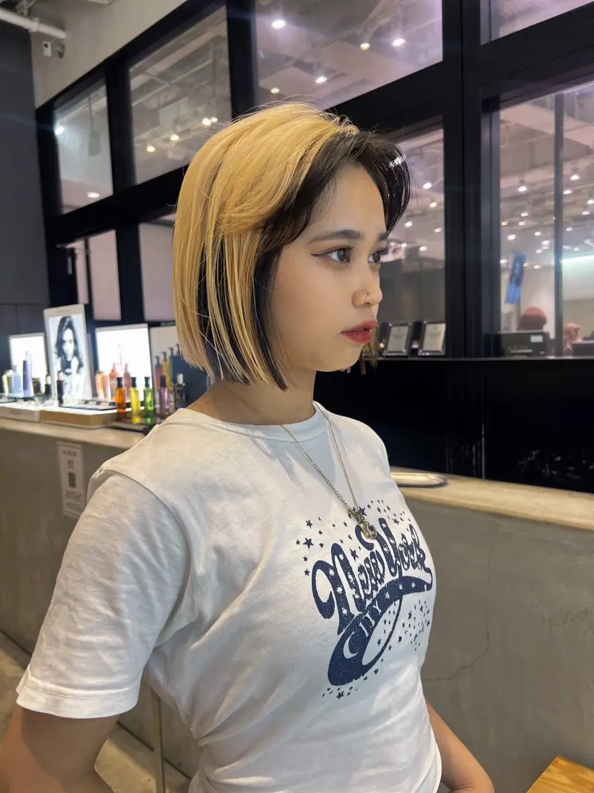 ショート カット 盛れるレイヤー🧡 飯田亘貴のヘアスタイル