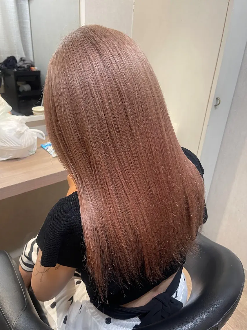 セミロング カラー ヘアカラー ANDIAMO SAKAE🍁楓のヘアスタイル