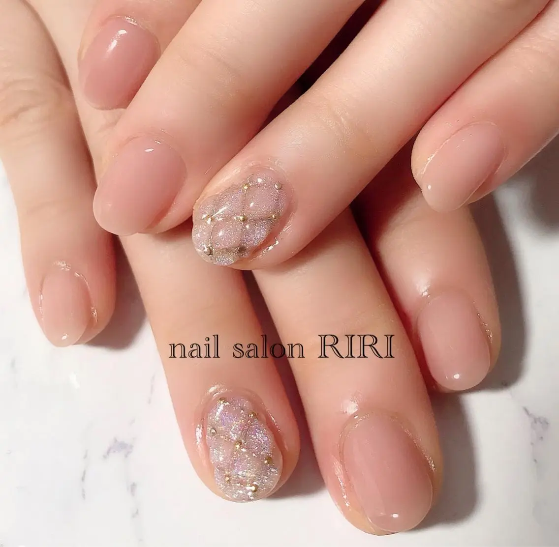 ネイル マグネットネイル RIRI リリのネイルデザイン